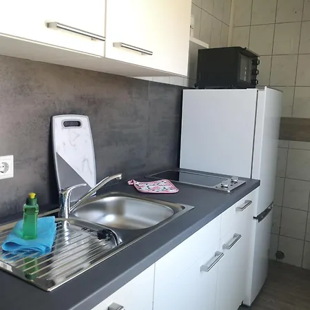 Blechernkrug شقة